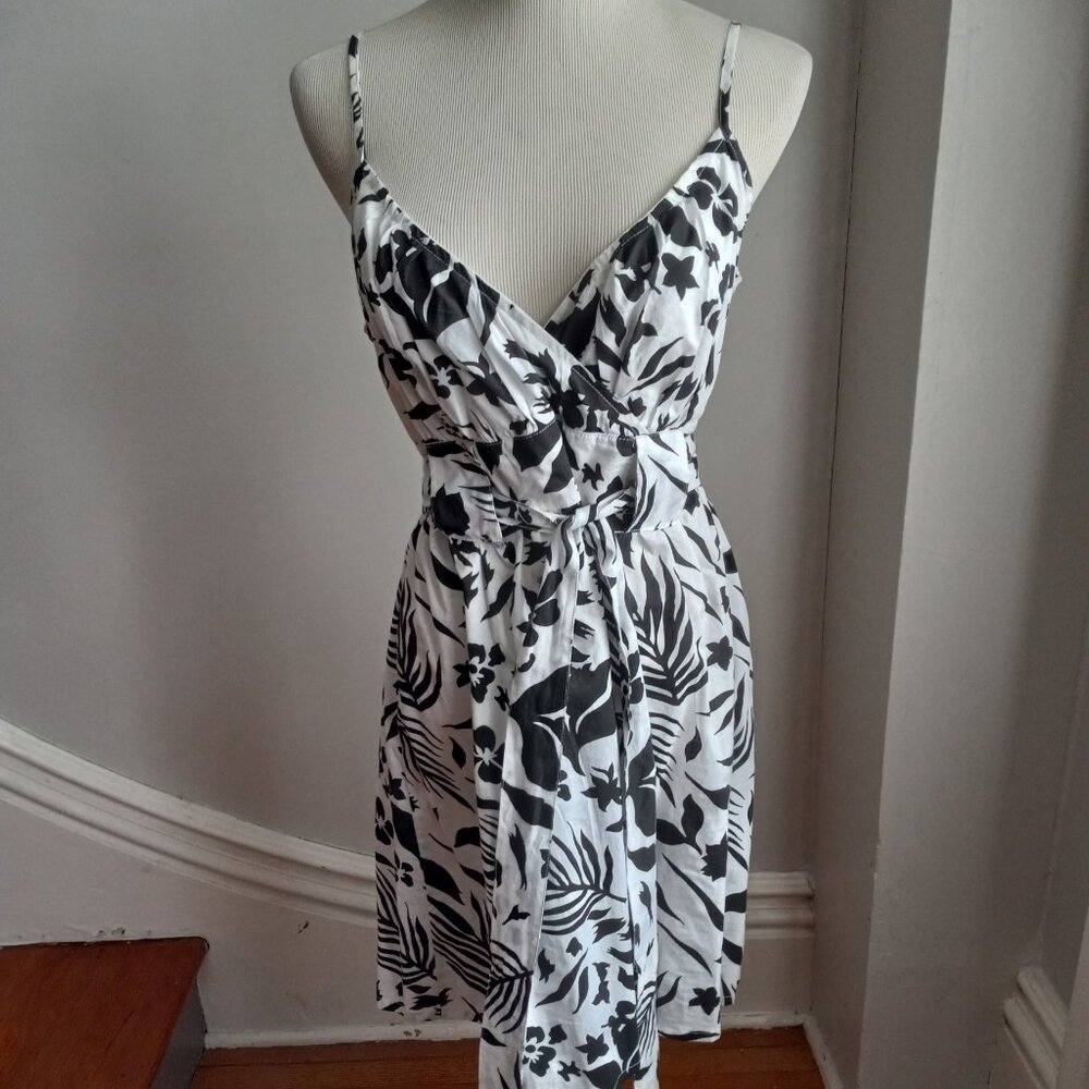 TRAMP BLACK WHITE PRINT COTTON SPAGHETTI STRAP DRESS M